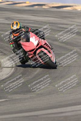 media/Nov-16-2025-Race Pace (Sun) [[8c5fa54630]]/Verified Riders/1-Turns 9 and 10 (925am)/